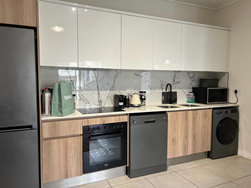 1 Bedroom Property for Sale in Sandown Western Cape
